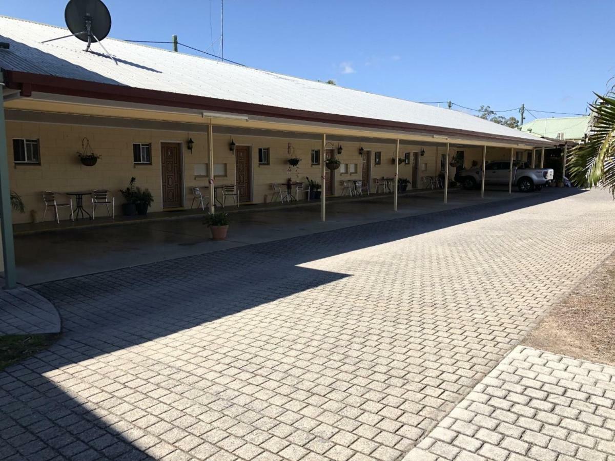 Bororen Hotel Motel المظهر الخارجي الصورة